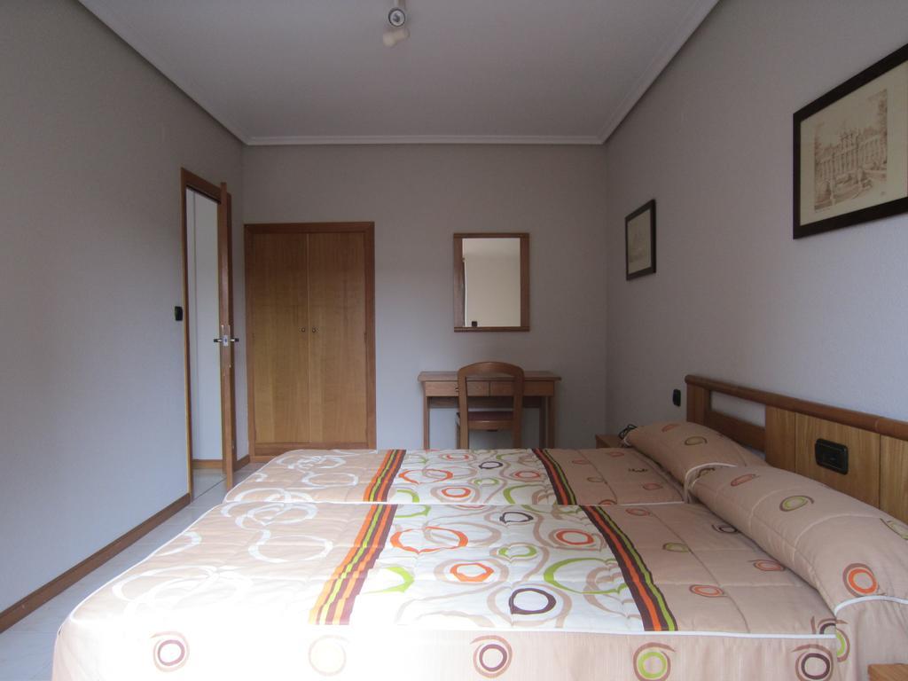 Apartamentos Laredo-Playa Szoba fotó
